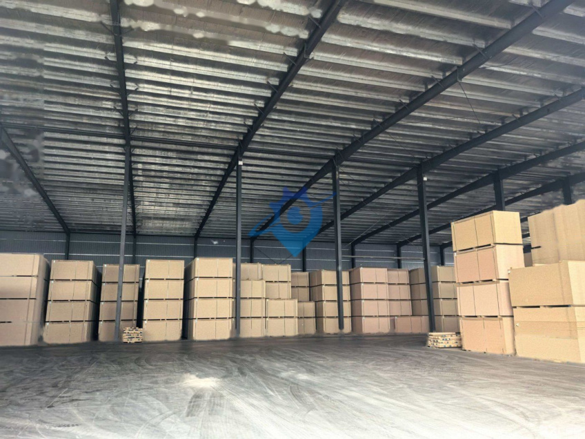 河北廊坊文安独门独院+12米高仓库+办公楼+空地+办公宿舍楼